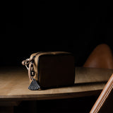Contenu Étui pour câble Petit. Brunâtre