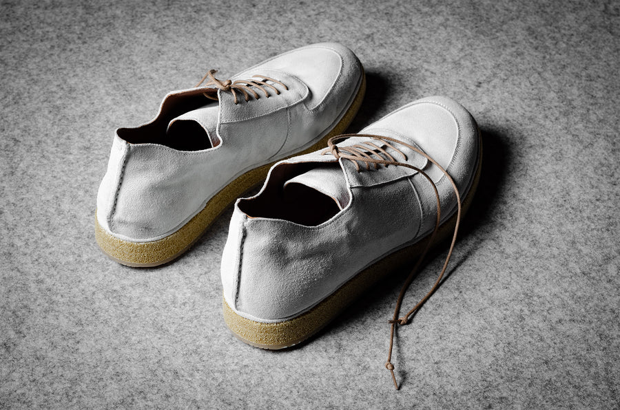 Pure Derby Shoe . Dirty Suede