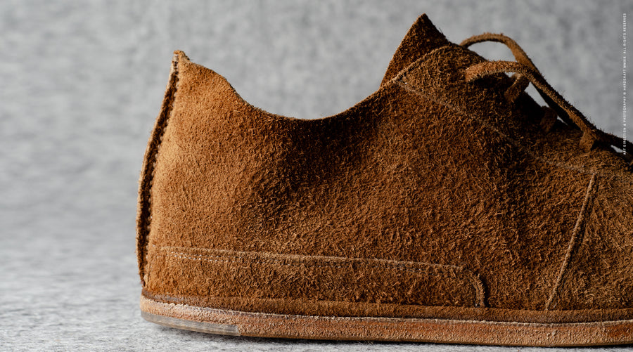 Pure Sneakers . Hairy Brown