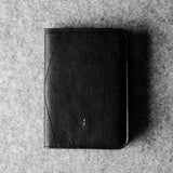 Couverture de passeport de voyage. Charbon