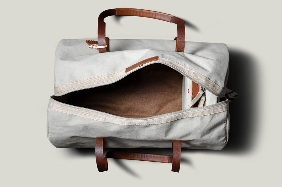 Team Gym Bag + Side Kick . Classic Natural