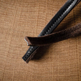 Enveloppe de laine câblée. Cacao