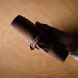 Enveloppe de laine câblée. Cacao