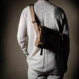 H Small Messenger Bag . Black Brownish