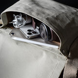 H Small Messenger Bag . Classic Natural