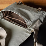 H Small Messenger Bag . Classic Natural