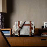 H Small Messenger Bag . Classic Natural