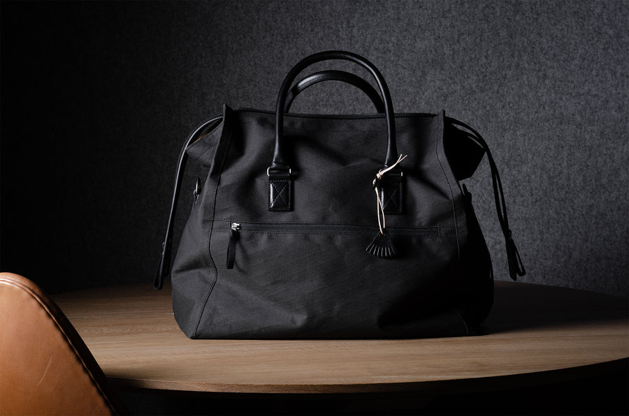 House Holdall . Black Charcoal