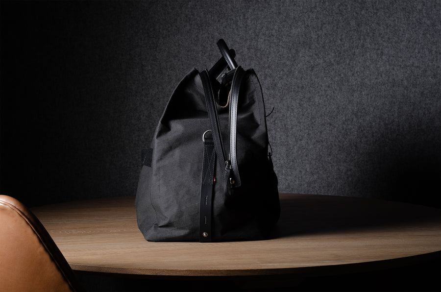 House Holdall . Black Charcoal