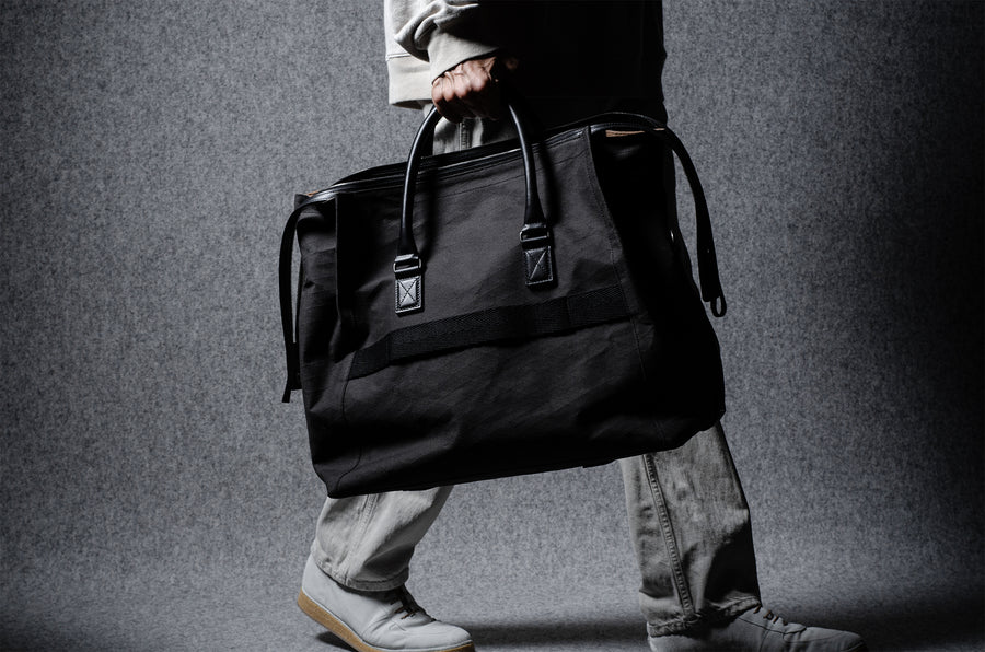 House Holdall . Black Charcoal