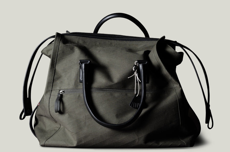 House Holdall . Black Forest