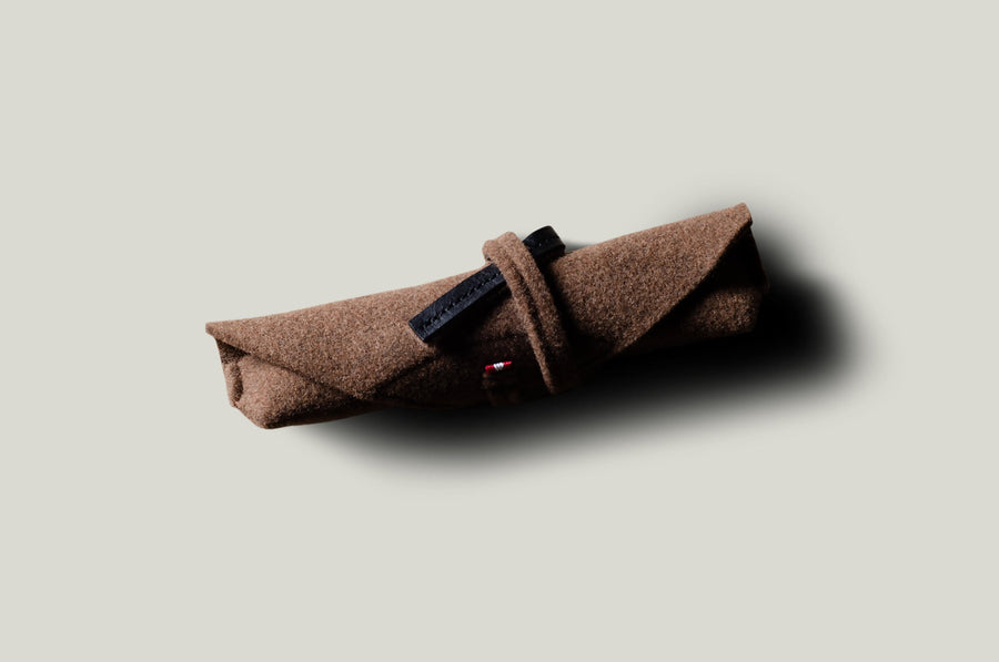 Pencil Wool Wrap . Cocoa