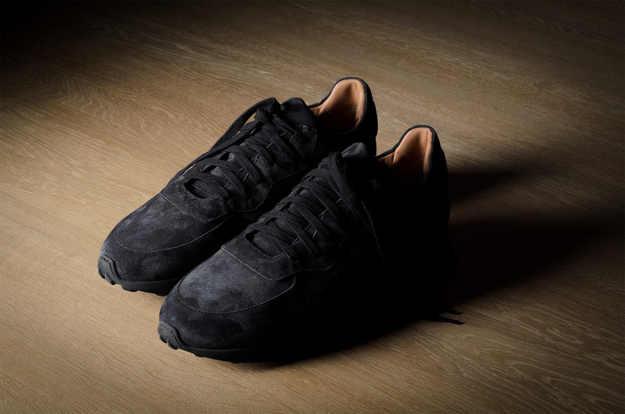 R1 Sneaker . Black