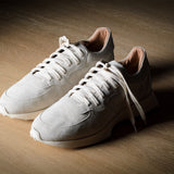 Baskets R1 en daim blanc cassé