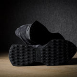 Baskets R1 en daim noir poudré