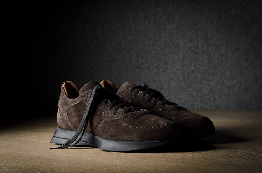 R1 Sneaker . Earth Brown