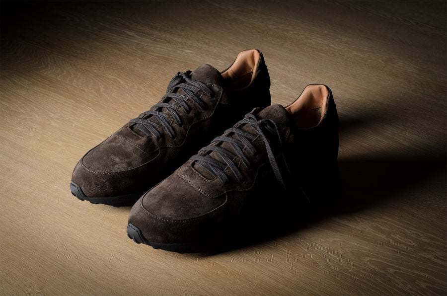 R1 Sneaker . Earth Brown