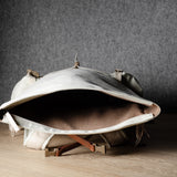 Rolltop-Rucksack. Klassisch natürlich