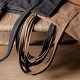 Sac fourre-tout large en laine Signature. Cacao