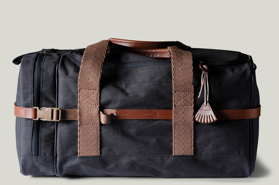 All Set Duffle Bag . Classic Charcoal