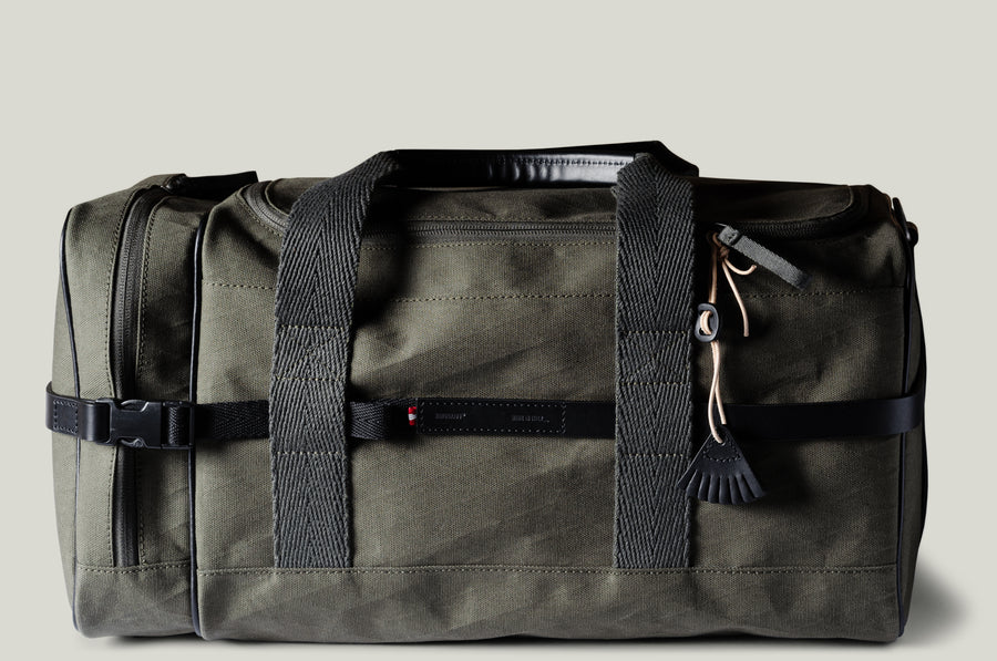 All Set Duffle Bag . Black Forest