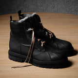 Alpine Duck Boots . Black