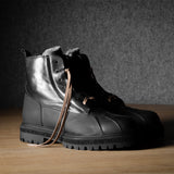 Alpine Duck Boots . Black