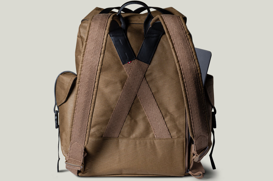 Berg Rucksack . Black Brownish