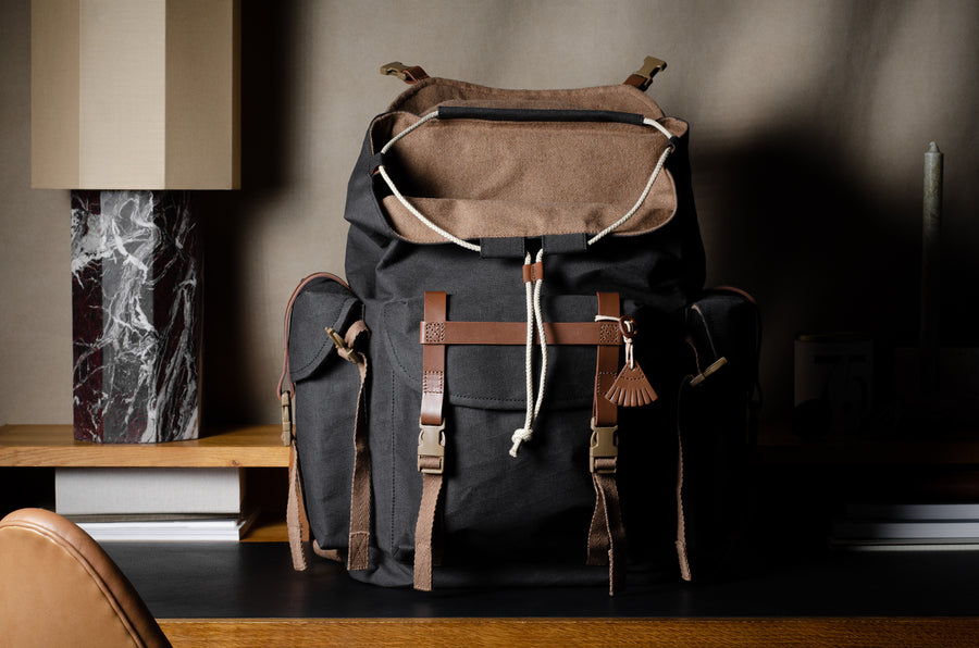 Berg Rucksack . Classic Charcoal