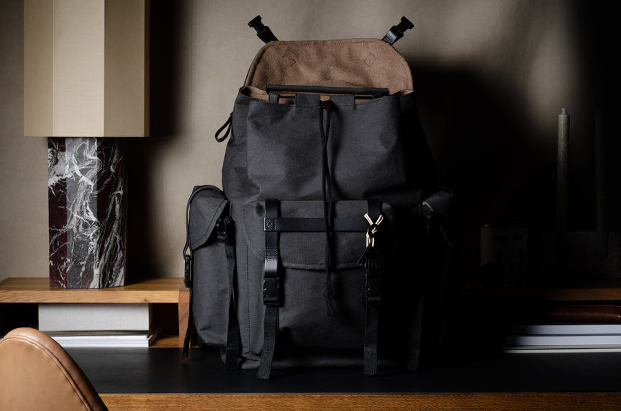 Berg Rucksack . Black Charcoal