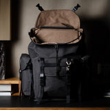 Berg Rucksack. Schwarze Kohle