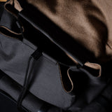 Berg Rucksack. Schwarze Kohle