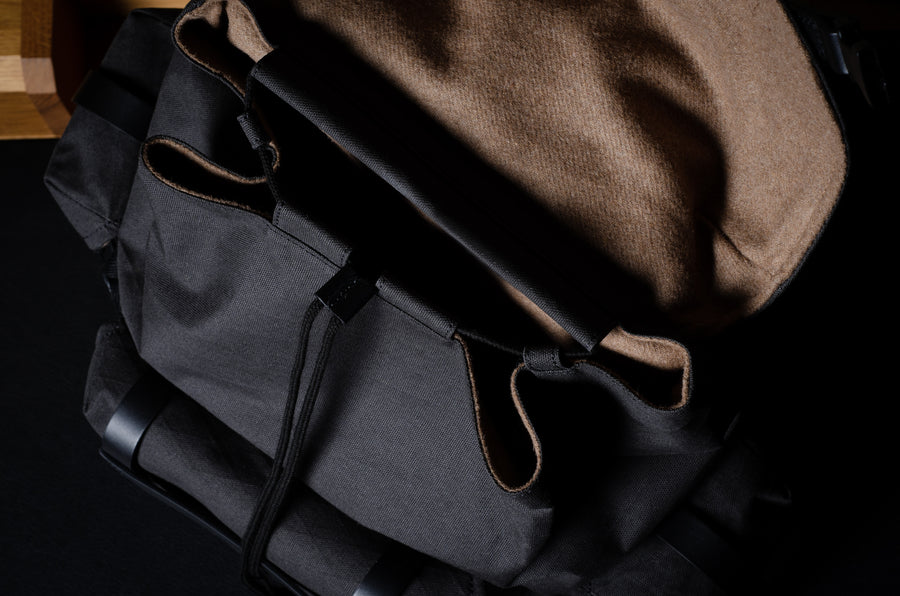 Berg Rucksack . Black Charcoal