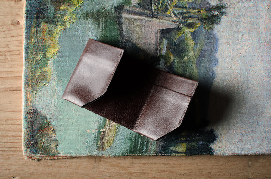 Brieftasche . Dunkle Schokolade