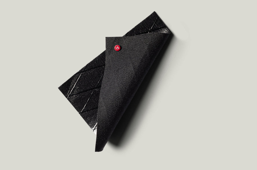 H Small Messenger Bag . Black Charcoal