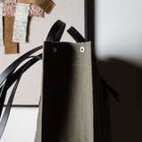 Sac de marché du chef. Forêt