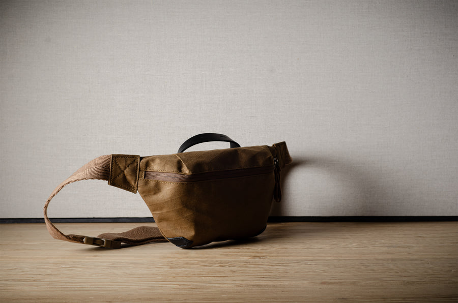 Closest Ally Belt Bag . Brownish