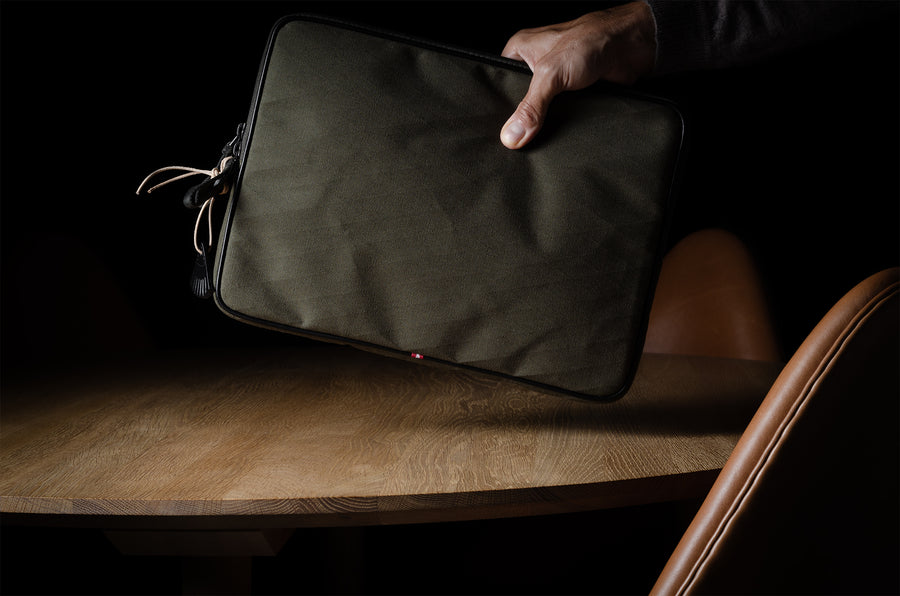 Contenu de la coque MacBook. Forêt