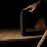 Inhalt MacBook-Hülle. Holzkohle