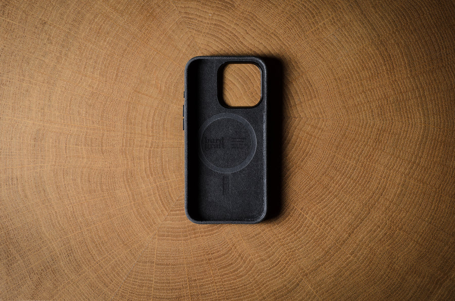 Fuzzy Alcantara iPhone 15 Pro Cover . Dusty Black