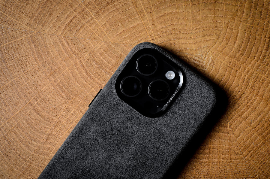 Fuzzy Alcantara iPhone 15 Pro Cover . Dusty Black