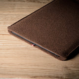 Housse pour MacBook Glove. Cacao