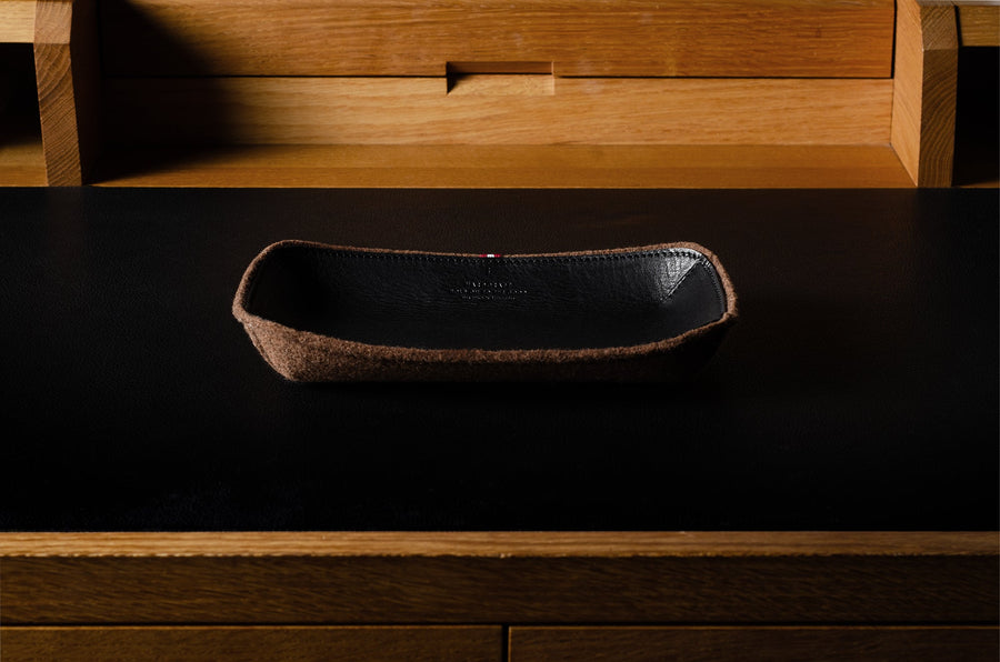 Hold On Valet Tray Mittelbreit. Kakao 
