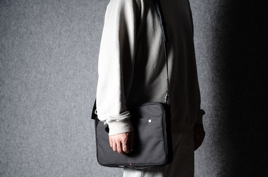 Proper Laptoptasche. Anthrazit