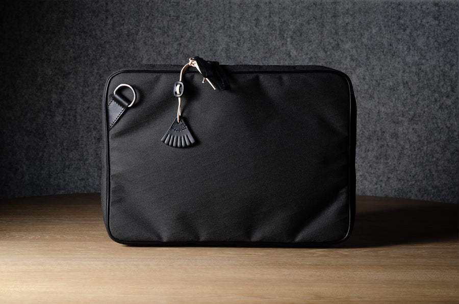 Proper Laptoptasche. Anthrazit