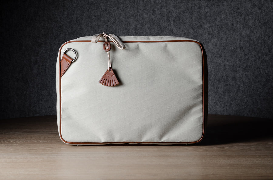 Sacoche pour ordinateur portable. Naturelle