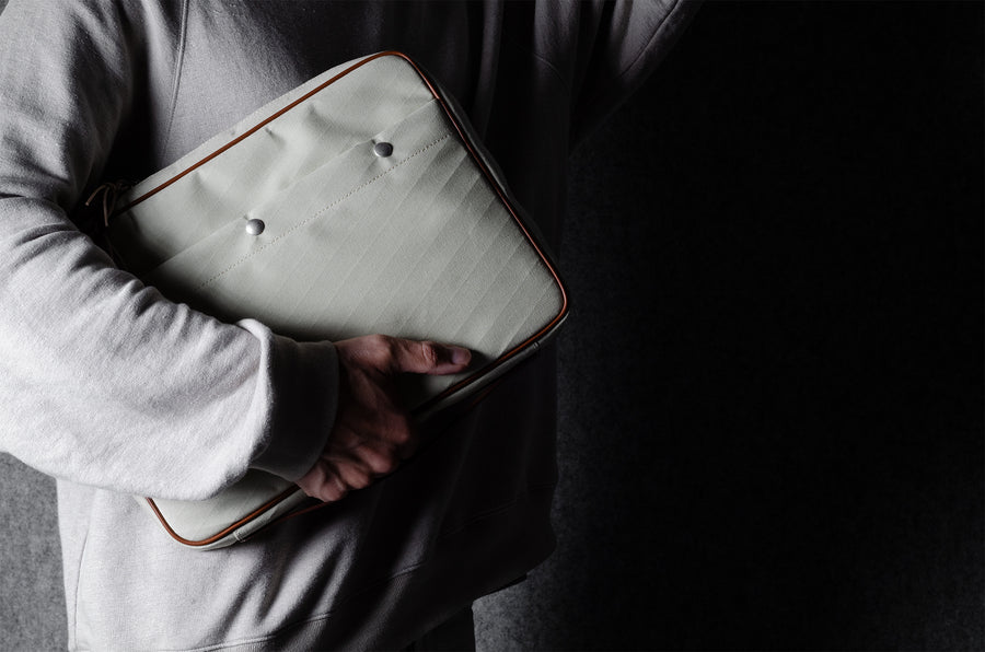 Sacoche pour ordinateur portable. Naturelle