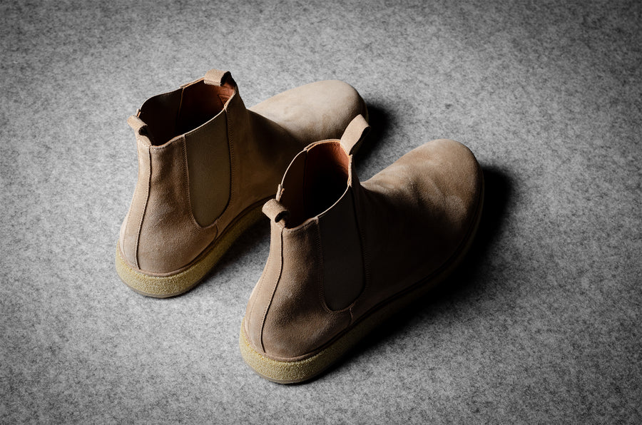 Pure Chelsea Boot . Tobacco