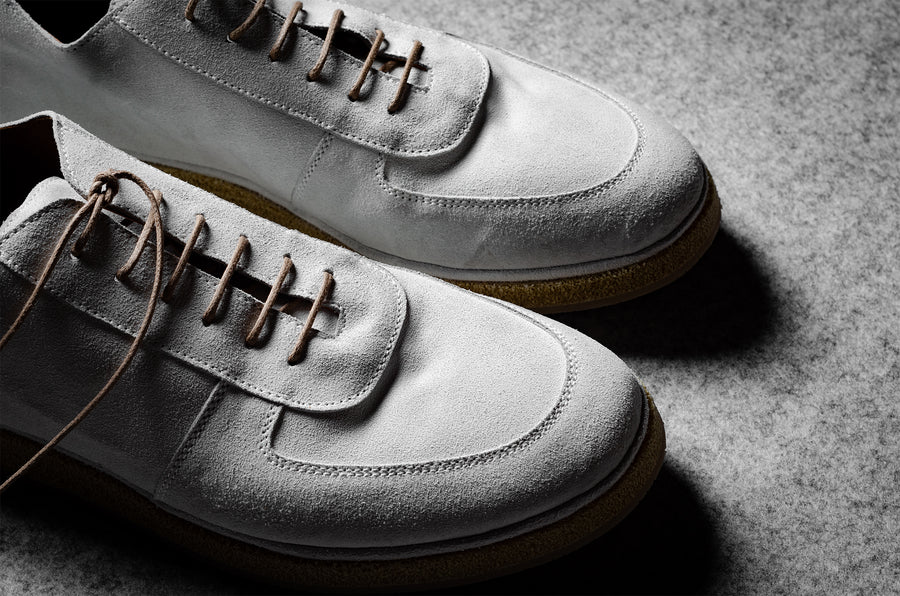 Pure Derby Shoe . Dirty Suede