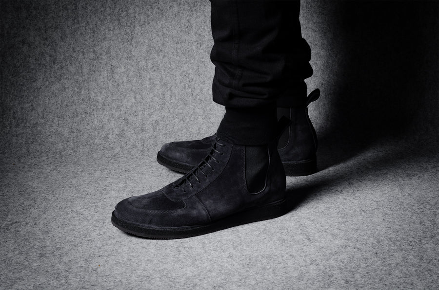 Pure High Boot . All Black